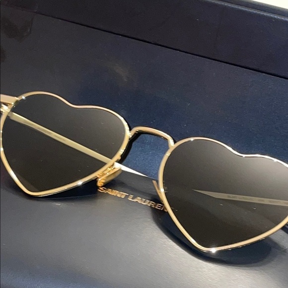 24HR DROP ⬇️ Saint Laurent Heart-Shaped Gold Metal Frame Sunglasses - Picture 1 of 9
